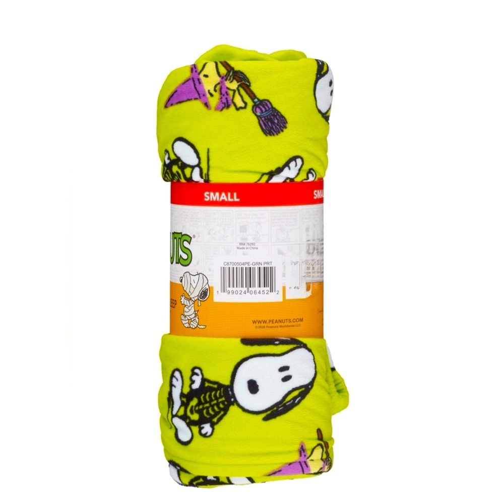 Peanuts Snoopy and Woodstock Women's Halloween Pajama Pants 2025 - Picture 2 of 6
